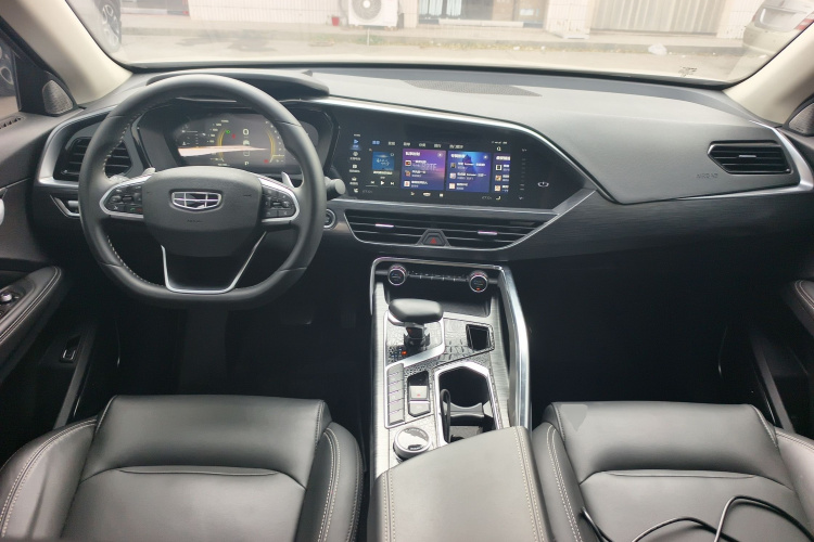 吉利汽车 星越 2020款 高能版 350T 耀星者中控内饰12