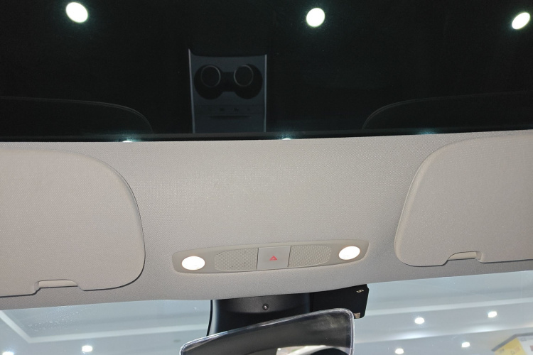 特斯拉 Model 3 2022款 后轮驱动版局部细节22