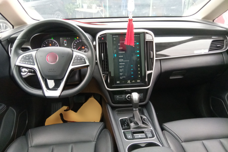 比亚迪 宋MAX 2017款 1.5T 自动智联精英型 7座中控内饰7002