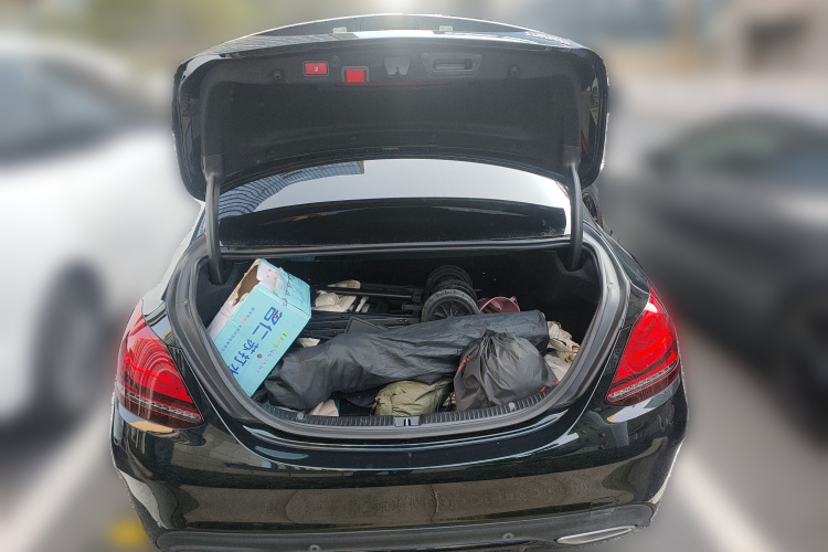 奔驰C级 2021款 C 260 L 运动星耀臻藏版中控内饰23