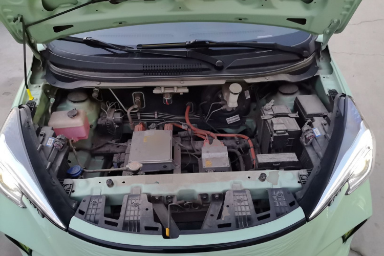 长安欧尚 奔奔E-Star 2022款 清心版 多彩款 磷酸铁锂机舱底盘24