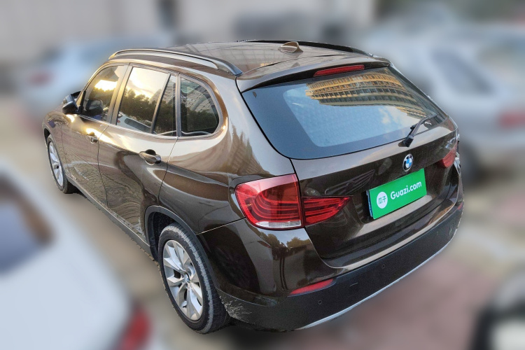 宝马X1 2013款 sDrive18i 领先型车身外观6003