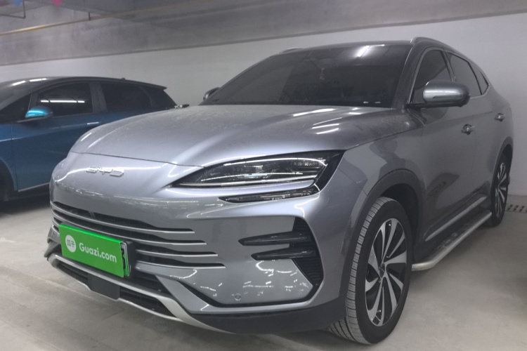 比亚迪 宋PLUS新能源 2023款 冠军版 DM-i 110KM 旗舰PLUS车身外观1