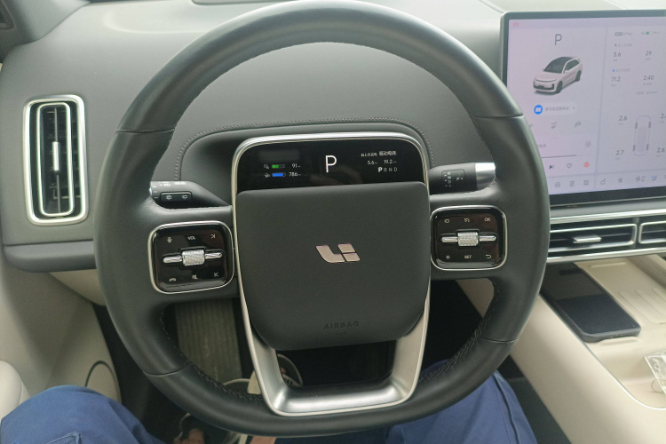 理想汽车 理想L6 2024款 Max中控内饰13