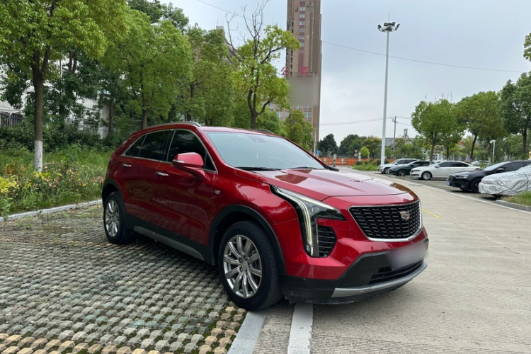 凯迪拉克XT4 2022款 28T 两驱豪华型车身外观6005