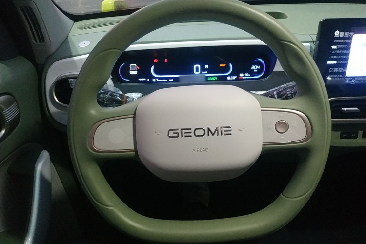 吉利银河 2025款 210km 熊猫骑士局部细节13