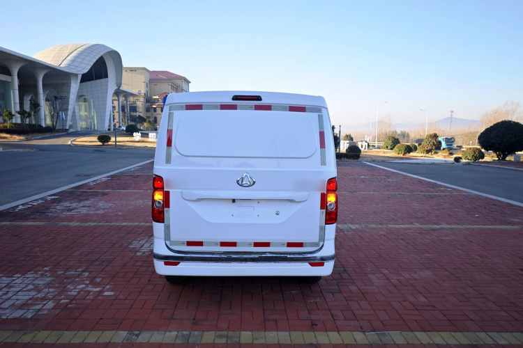 长安凯程 长安睿行EM60 2021款 纯电动厢式运输车60kW车身外观6007