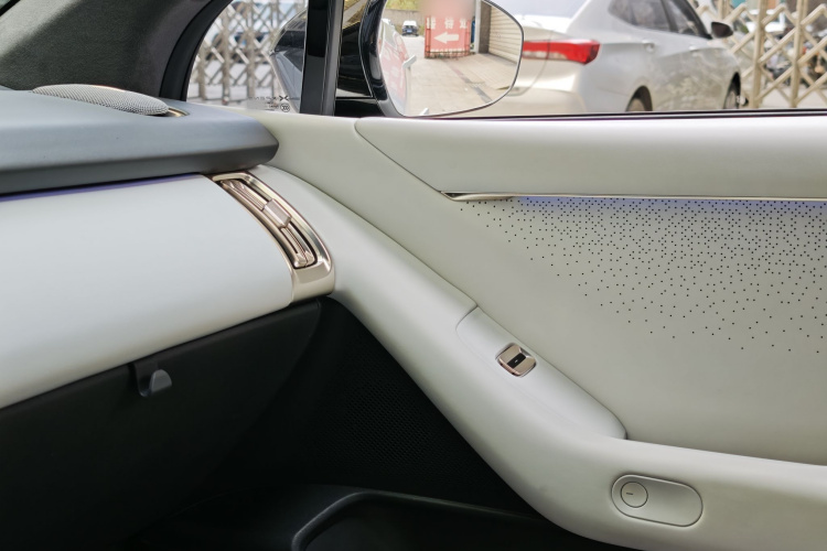 小鹏P7+ 2024款 长续航 Max中控内饰7008