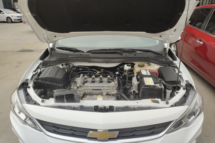 雪佛兰 科沃兹 2016款 1.5L 手动欣享版机舱底盘24