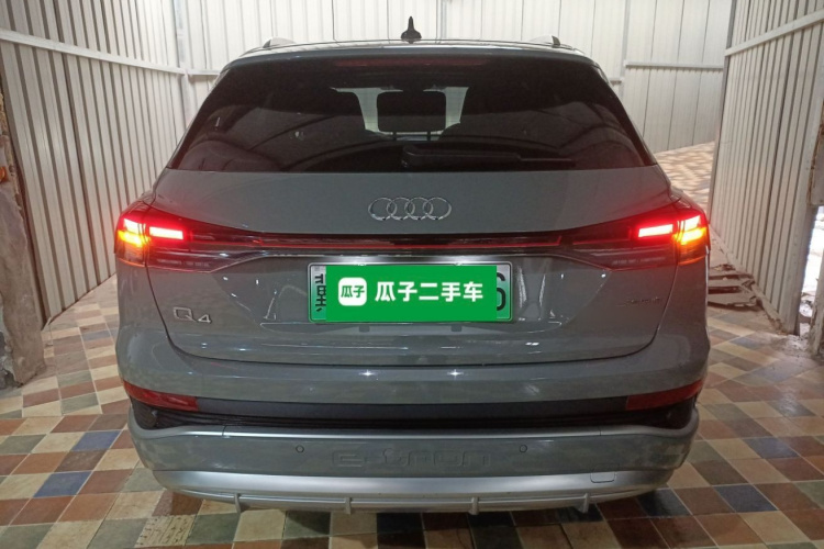 奥迪Q4 e-tron 2024款 40 e-tron 创境版车身外观6