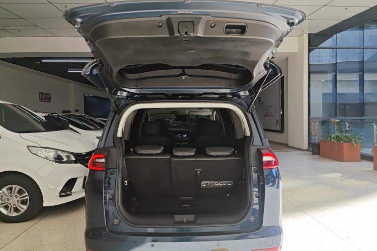 广汽传祺 传祺M6 2021款 270T DCT尊荣版（七座）局部细节23