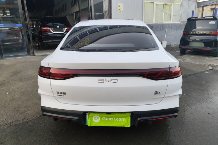 比亚迪 秦L 2024款 DM-i 120KM领先型车身外观6