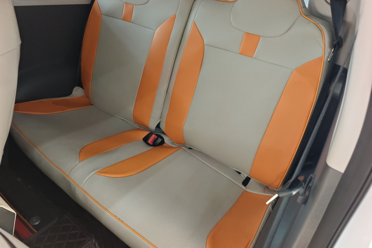 长安启源 长安Lumin 2023款 301km 蜜沁款中控内饰21