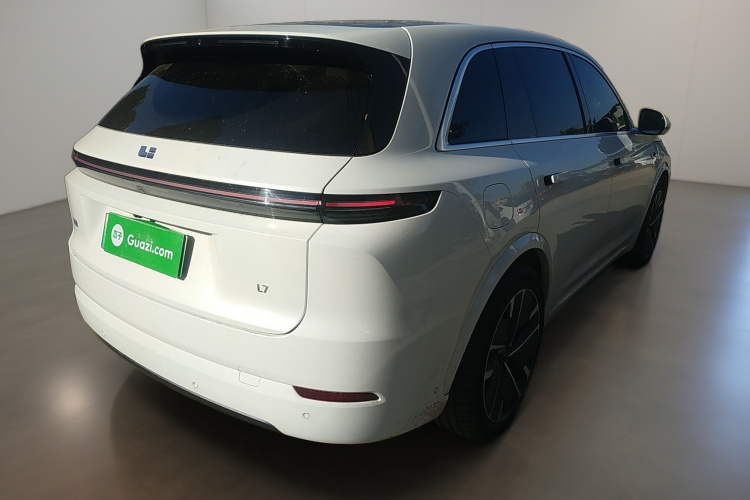 理想汽车 理想L7 2025款 Max 智能焕新版车身外观7