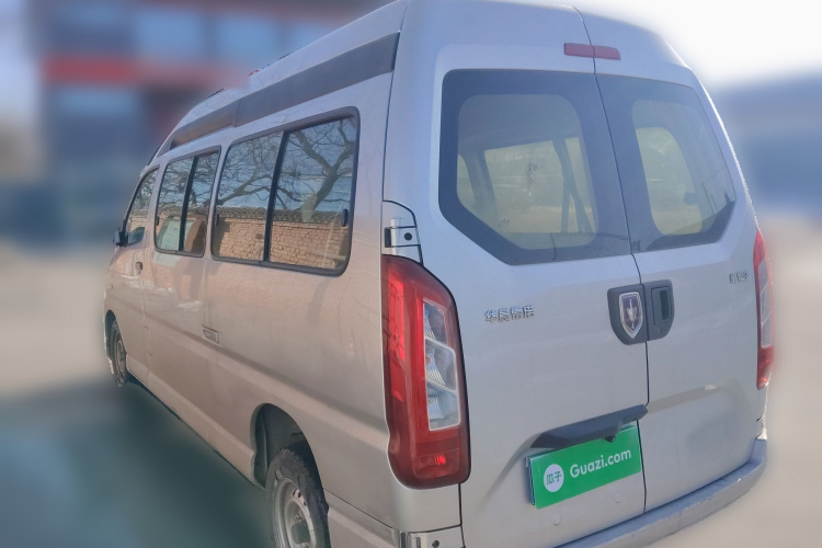 金杯海狮王 2021款 2.0L城运王系列畅运型高顶6座1TZS车身外观5