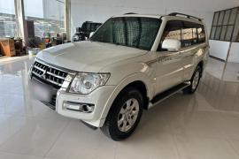 三菱 帕杰罗(进口) 2018款 3.0L 自动标准版