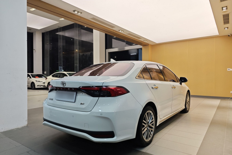 丰田 亚洲狮 2021款 2.0L 尊贵版车身外观6015