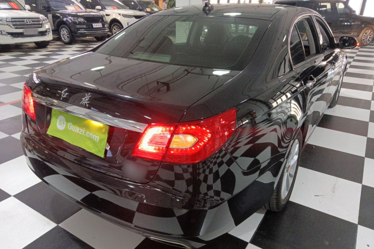 红旗H7 2015款 2.0T 豪华型车身外观7