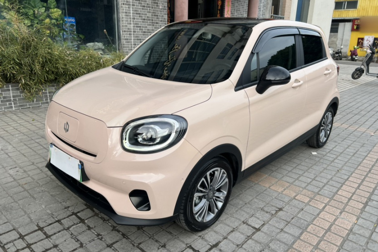 零跑汽车 零跑T03 2021款 400豪华Pro版车身外观1