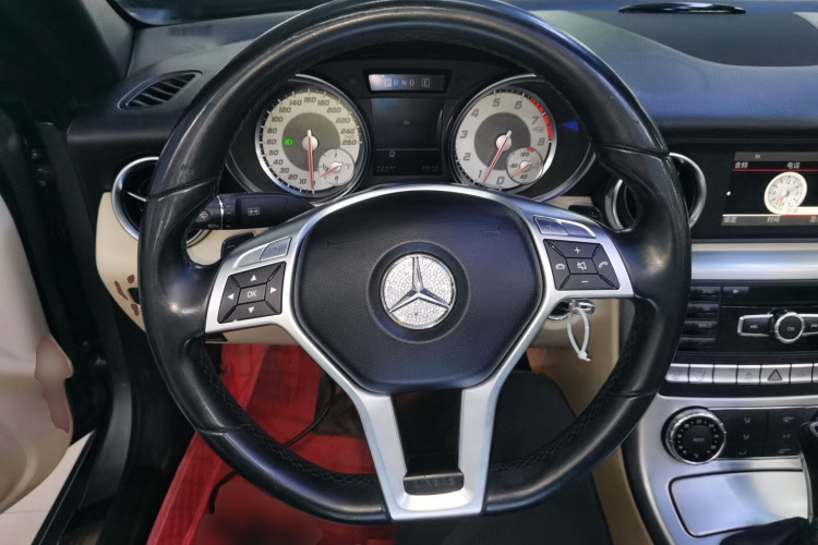 奔驰SLK级 2011款 SLK 200 时尚型局部细节13