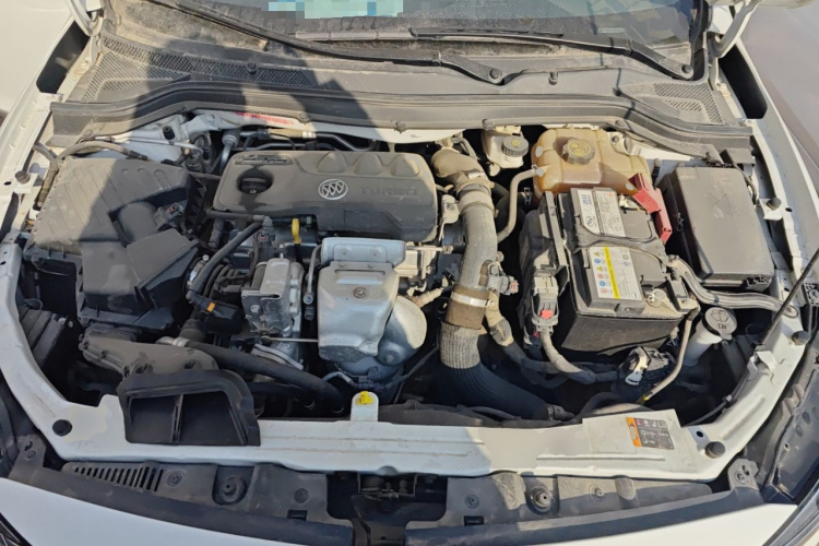 别克 英朗 2021款 改款 1.3T 自动轻混动精英型机舱底盘24