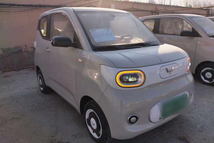 五菱汽车 宏光MINIEV 2024款 第三代 215km 青春版车身外观3