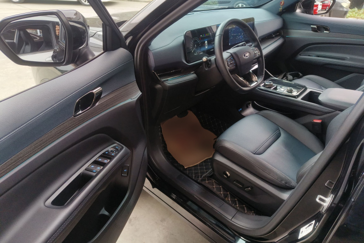 福特 领睿 2023款 EcoBoost 170 尊领型中控内饰7003