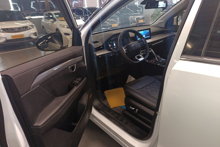 五菱汽车 五菱星辰 2022款 2.0L DHT电速款中控内饰20