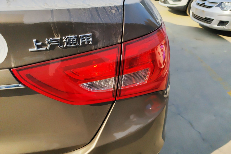 别克 英朗 2017款 15N 自动精英型车身外观6001