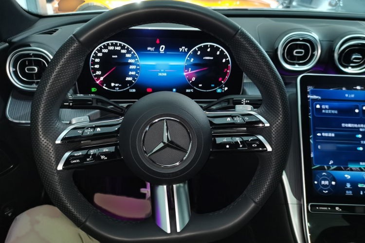 奔驰C级 2024款 C 260 L 运动版局部细节13
