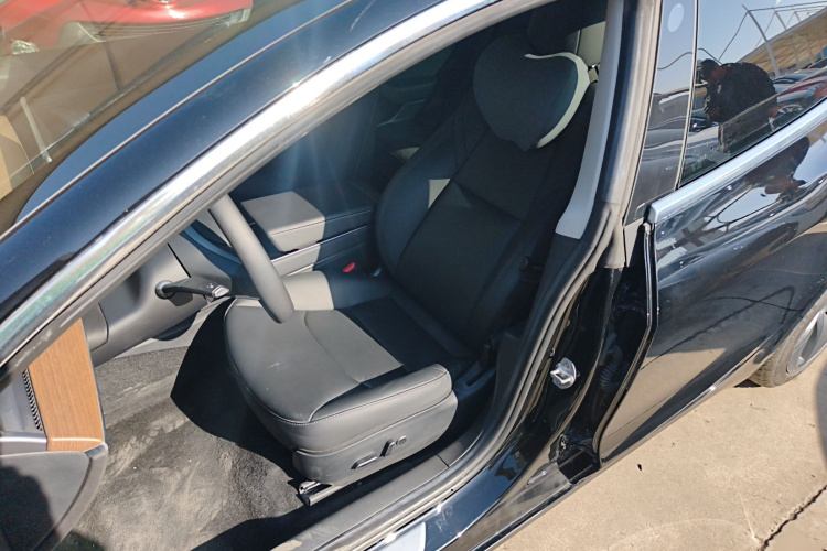 特斯拉 Model 3 2020款 改款 标准续航后驱升级版中控内饰19