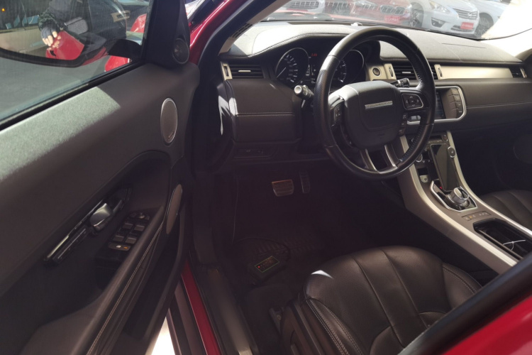 路虎 揽胜极光 2015款 2.0T 五门锐动版中控内饰20