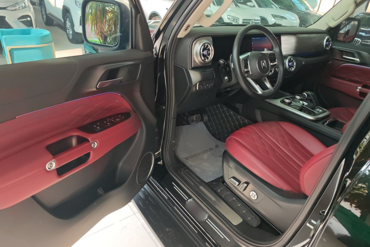 坦克300 2024款 2.0T 挑战者中控内饰20