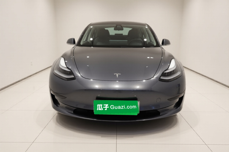 特斯拉 Model 3 2020款 改款 长续航后轮驱动版车身外观2