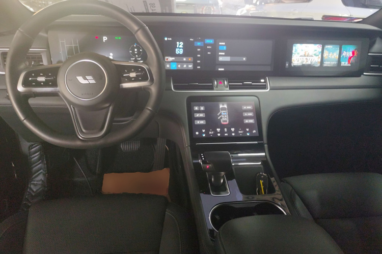 理想汽车 理想ONE 2021款 增程6座版中控内饰12