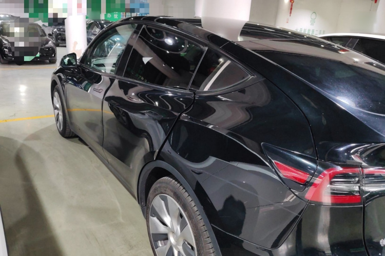 特斯拉 Model Y 2021款 标准续航后驱版车身外观6003