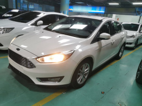 福特 福克斯 2015款 三厢 EcoBoost 125 自动超能风尚型