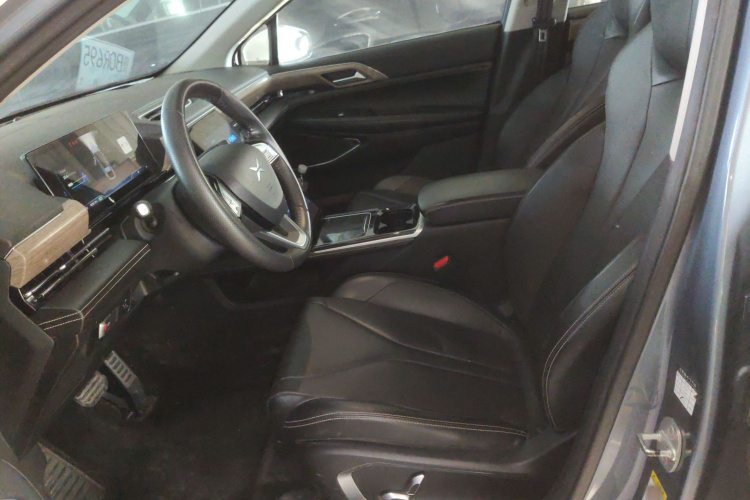 小鹏P5 2021款 460G中控内饰19