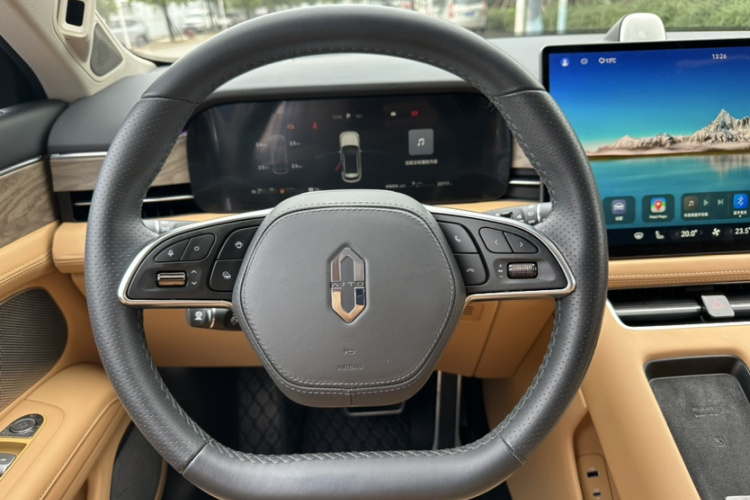 鸿蒙智行 问界M5 2022款 增程四驱至臻版局部细节13