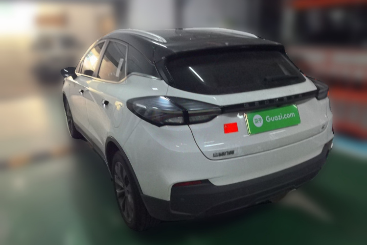 吉利几何C 2020款 甄选续航版 550KM C++车身外观6003