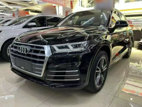 奥迪Q5L 2020款 40 TFSI 荣享时尚型