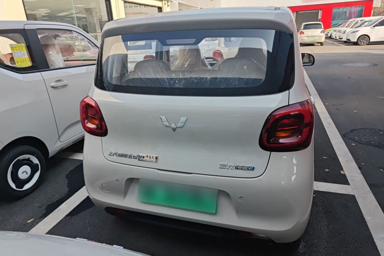 五菱汽车 宏光MINIEV 2025款 四门版 进阶款车身外观6