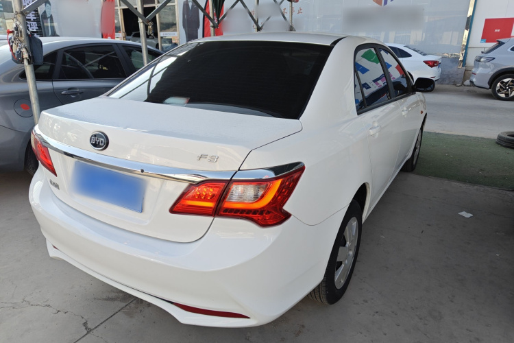 比亚迪F3 2020款 1.5L 手动超值版车身外观7