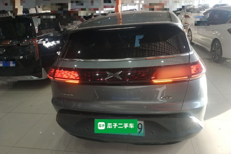 小鹏G3 2020款 460i 悦享版车身外观6
