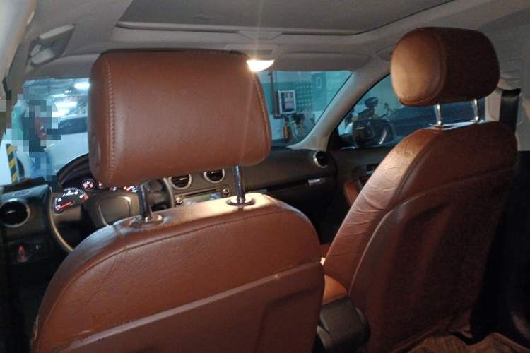 奥迪A3(进口) 2012款 Sportback 1.4T 技术型中控内饰22