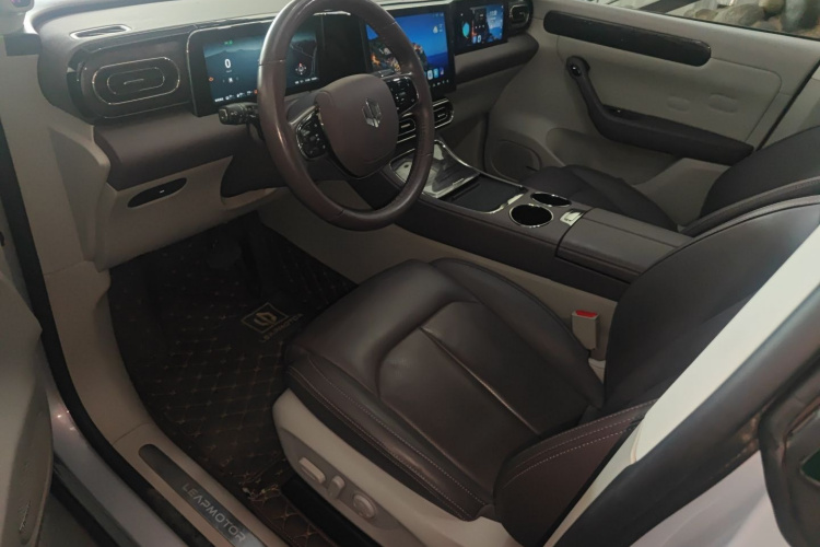 零跑汽车 零跑C11 2023款 增程 285智享版局部细节19