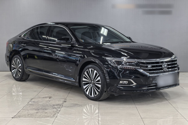 大众 帕萨特 2020款 改款 380TSI 豪华版 国VI车身外观6001