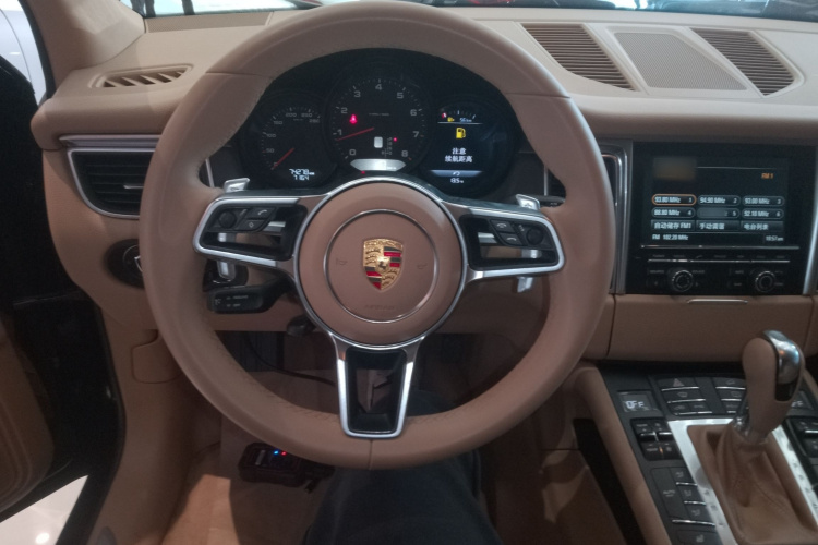 保时捷 2014款 Macan 2.0T中控内饰13