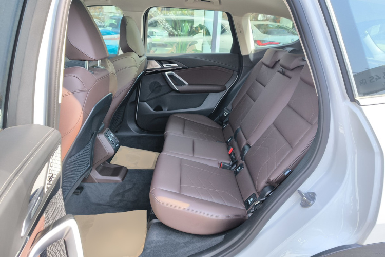 宝马X1 2024款 sDrive25Li X设计套装中控内饰21