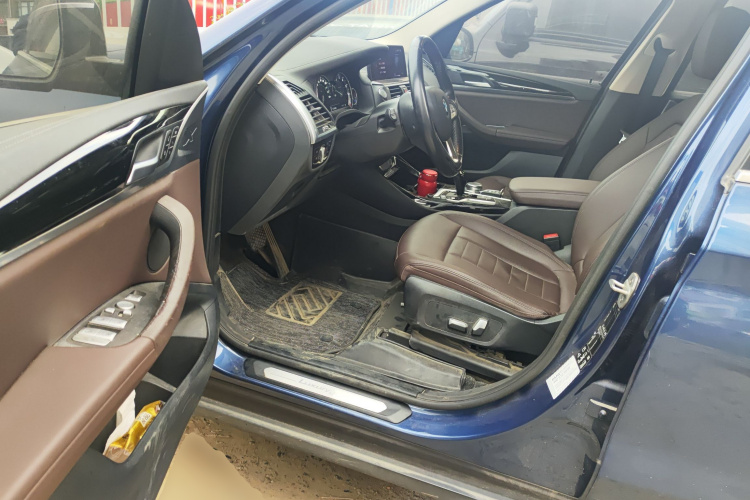 宝马X3 2018款 xDrive25i 豪华套装 国V中控内饰20